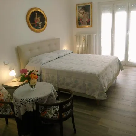 Sweet Dreams Bed & Breakfast *