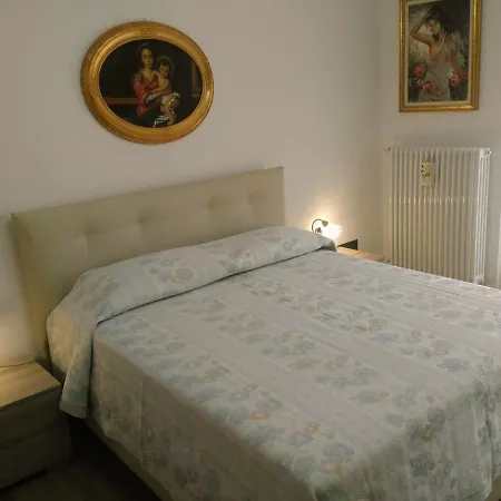 Sweet Dreams ベッド・アンド・ブレックファスト ディアーノ・マリーナ