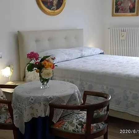 Nocleg ze śniadaniem Sweet Dreams 4*